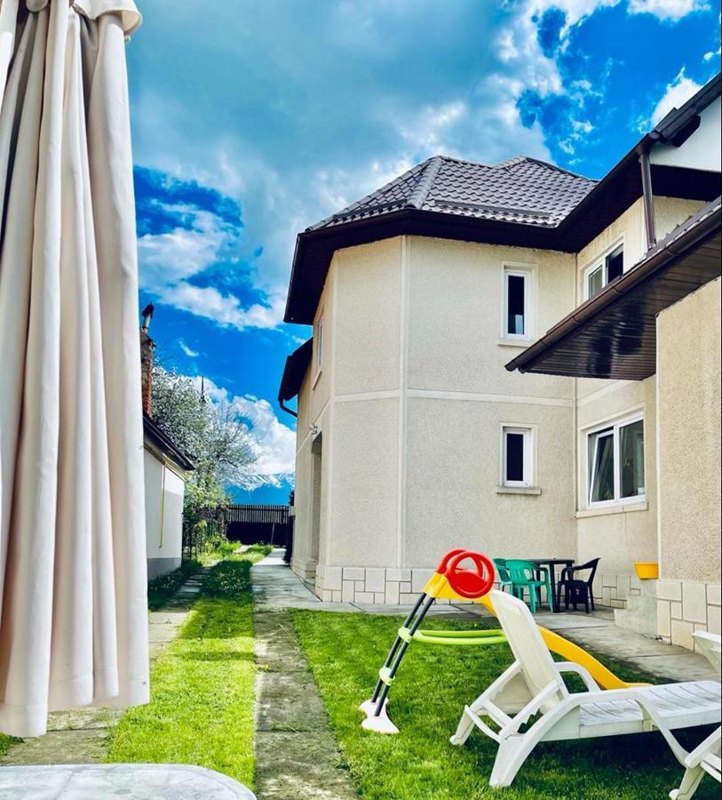 Casa Bunicilor Villa Colonia Sase Martie Exteriör bild