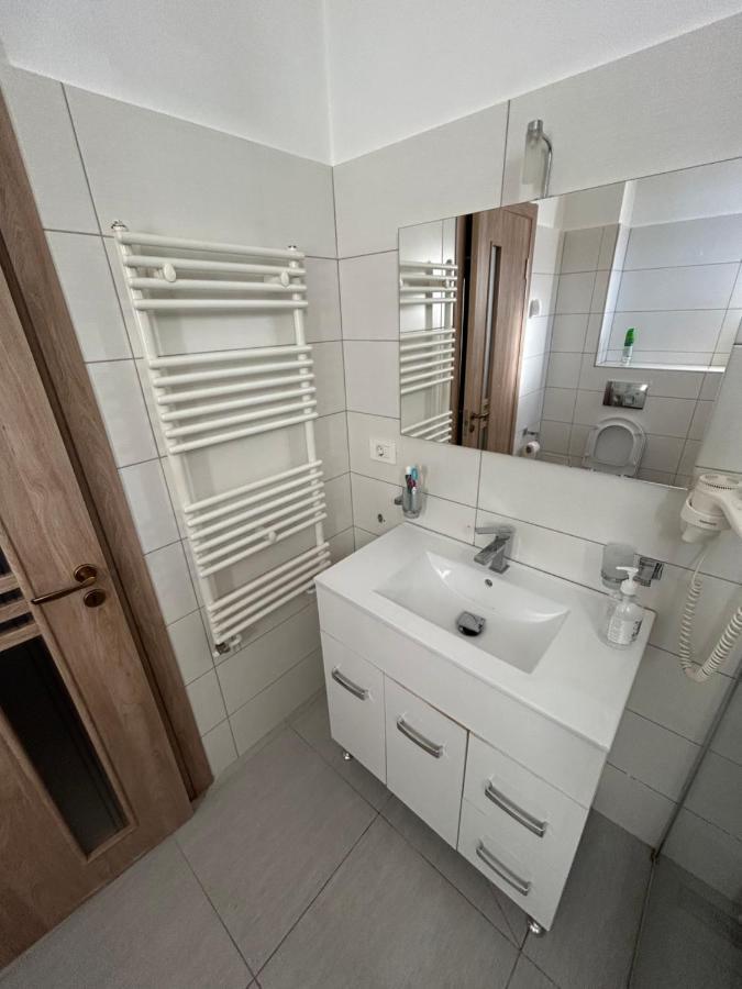 Casa Bunicilor Villa Colonia Sase Martie Exteriör bild