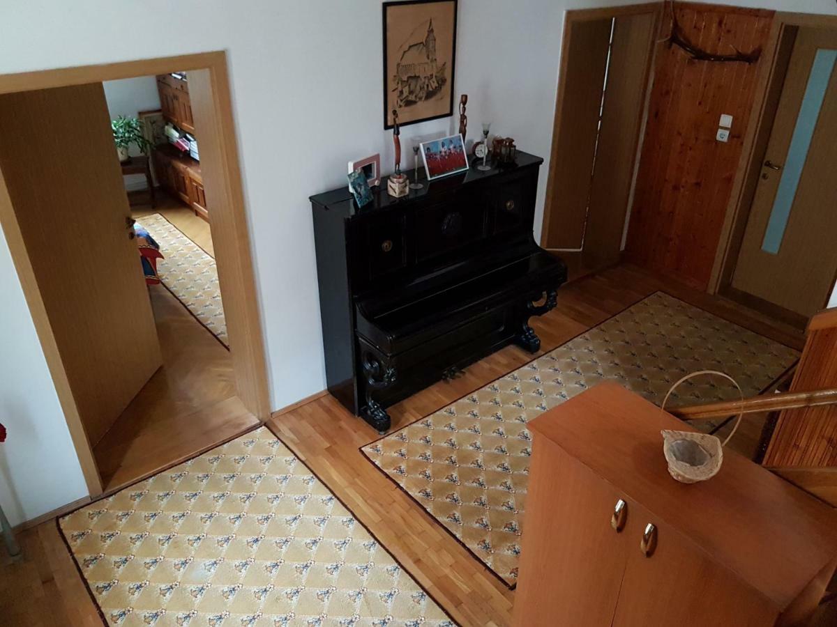 Casa Bunicilor Villa Colonia Sase Martie Exteriör bild